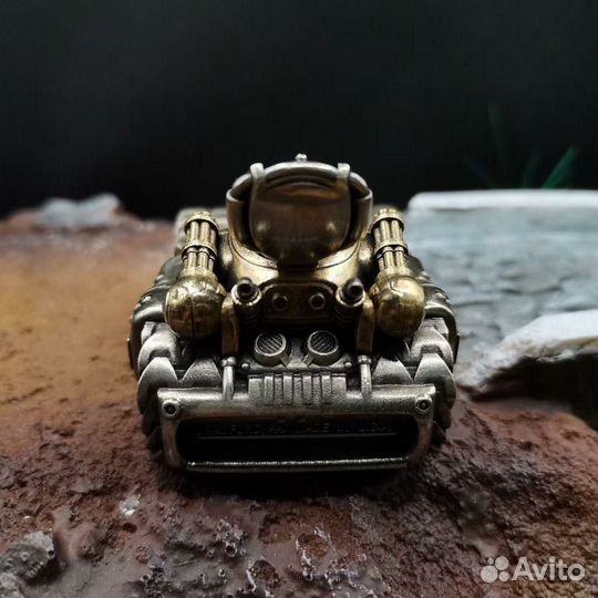 Zippo Tank