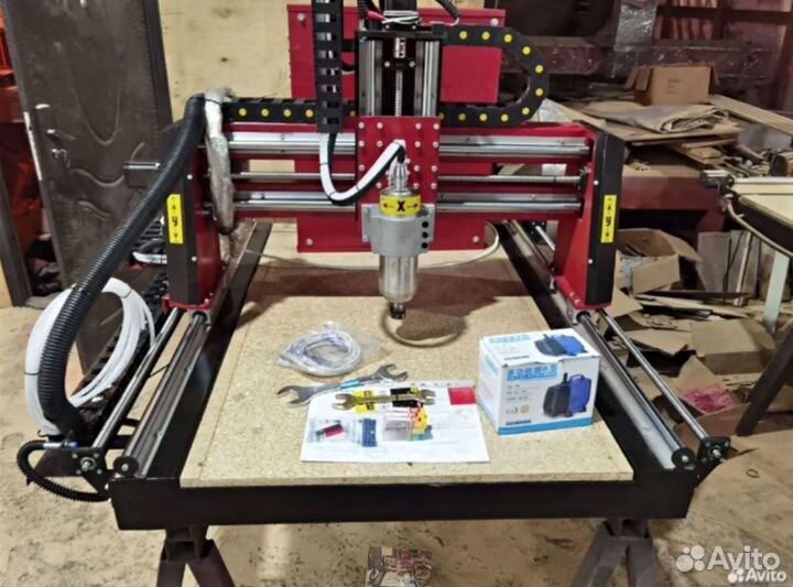 Фрезерный настольный станок чпу дереву и двп