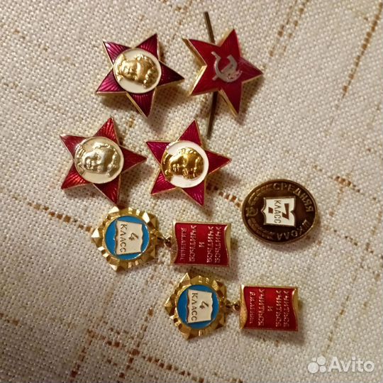 Значки из нашего детства