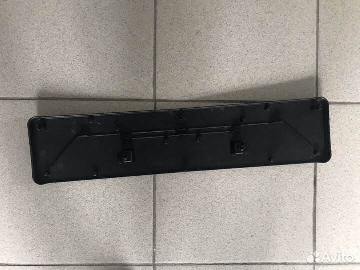 Площадка номерного знака Mercedes w212 до рест