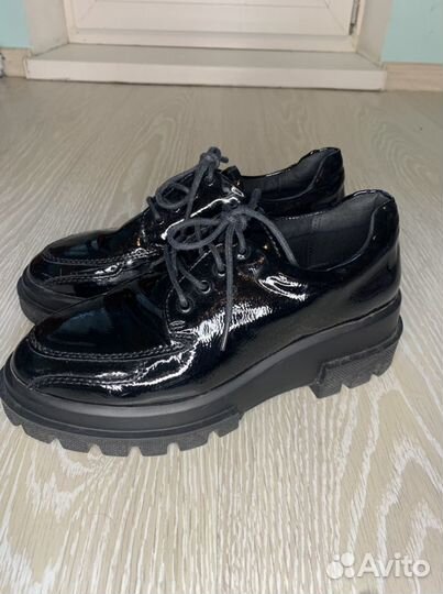 Ботинки женские