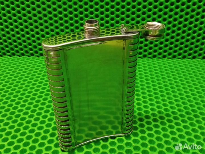Фляжка коньячная