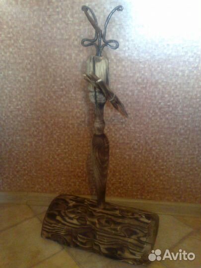 Бутыль старинная, прозрачная, зеленая