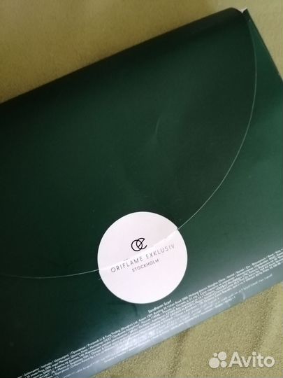 Женский шелковый платок в упаковке