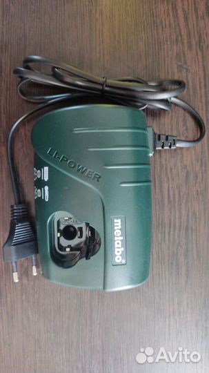 Зарядное устройство Metabo LC 40 +2акб в комплекте