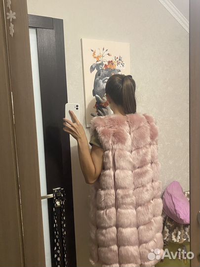 Жилетка меховая женская