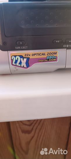 Продам видеокамеру Samsung vp-l800