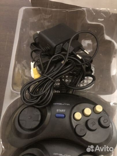 Игровая приставка sega