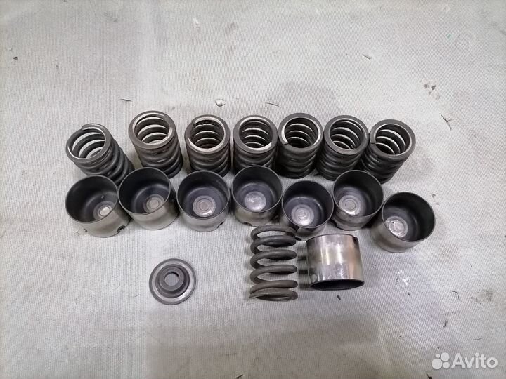 Комплект пружинок и стаканчиков Volvo 340 2.0 1984