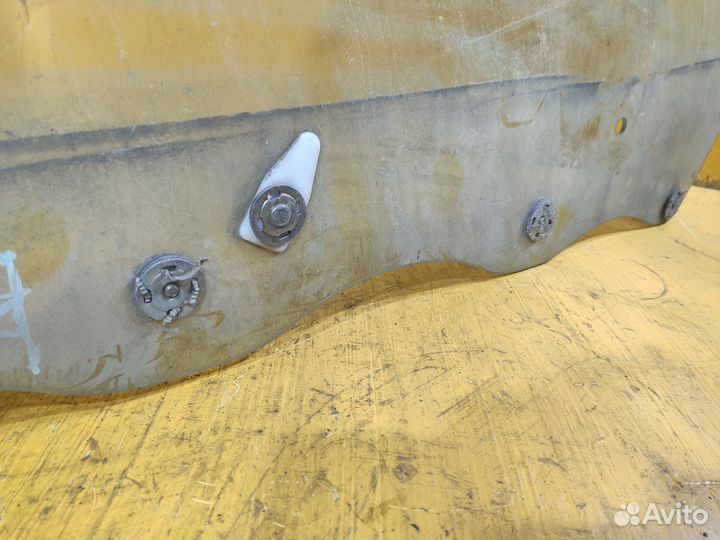 Стекло переднее левое для Mitsubishi FTO