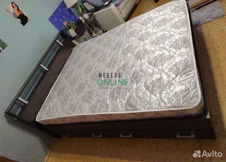 Кровать полуторка 120х200 с ящиками