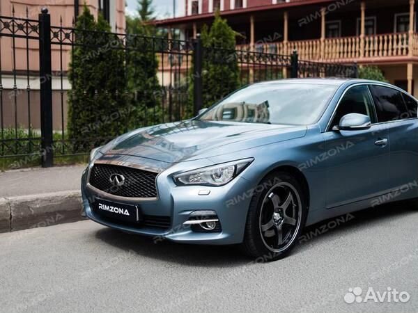 Литые диски Advan R19 на infiti Q50