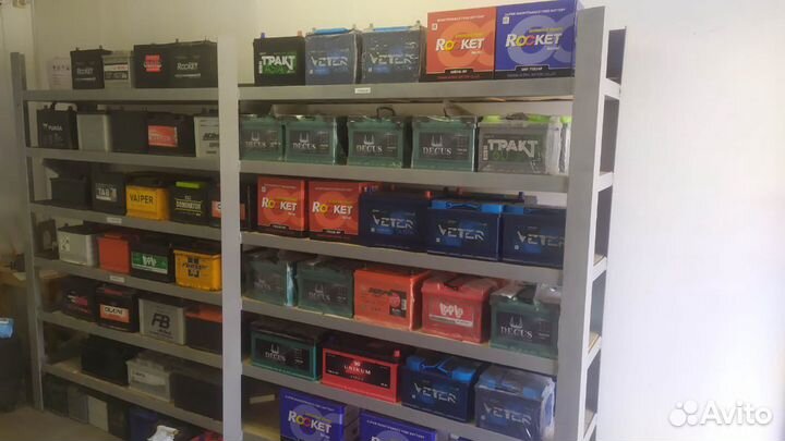 Аккумулятор б/у Varta 100ah