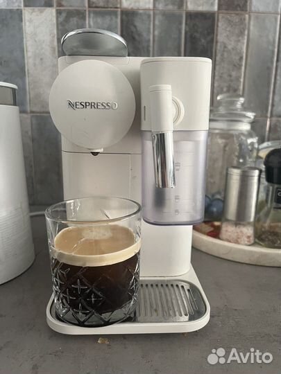 Кофемашина delonghi nespresso