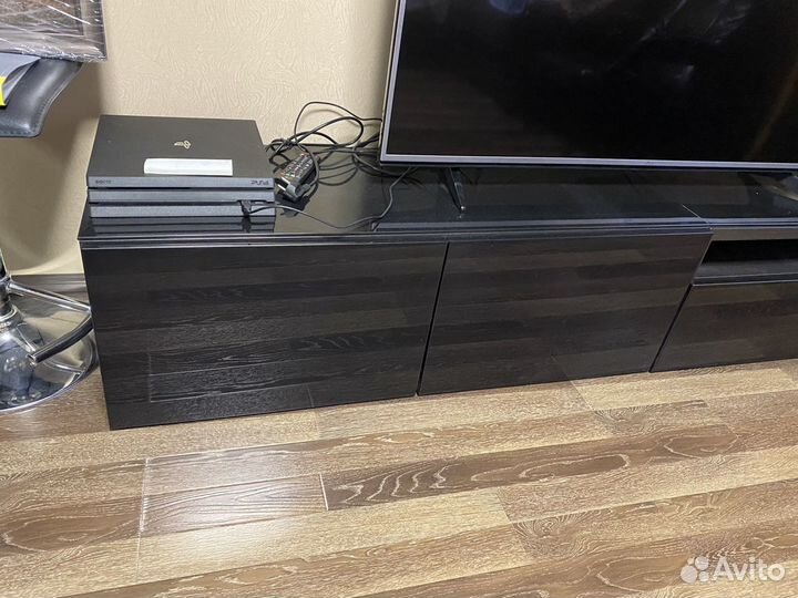 Полка IKEA под телевизор