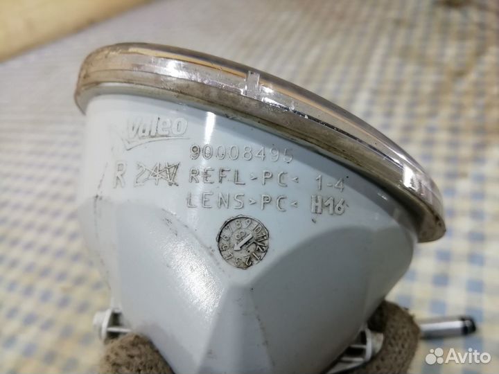 Правый птф Toyota Auris \ Corolla E180 \ Yaris