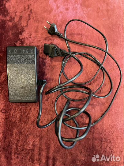 Педаль для оверлока