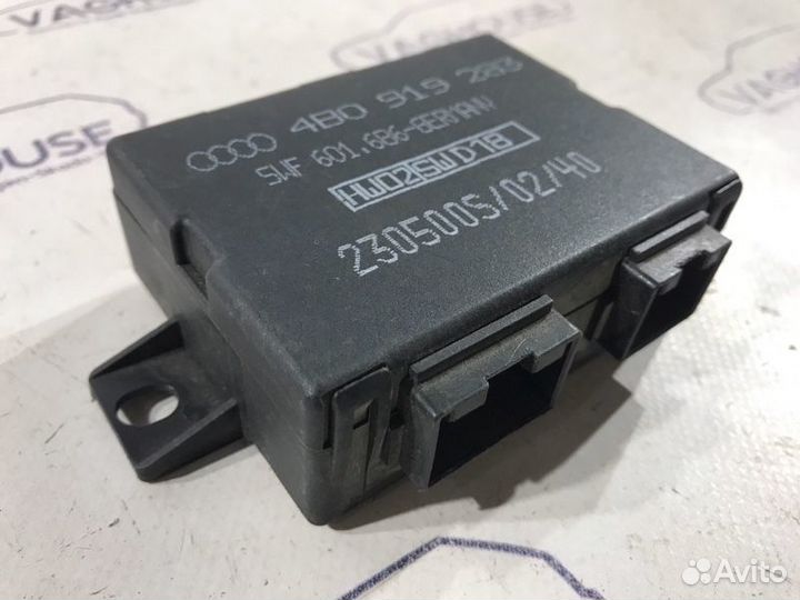 Блок управления парктрониками Audi A6 C5 4B 2001