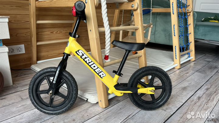 Беговел Strider 12