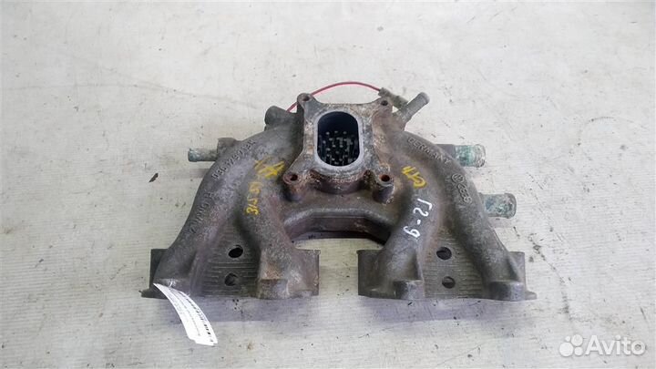 Коллектор впускной volkswagen Golf II