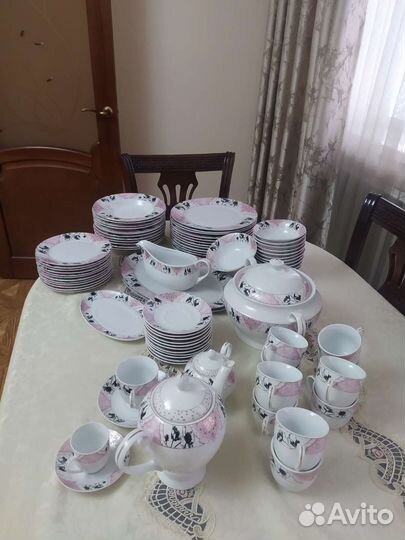 Сервиз чайно-кофейно-столовый