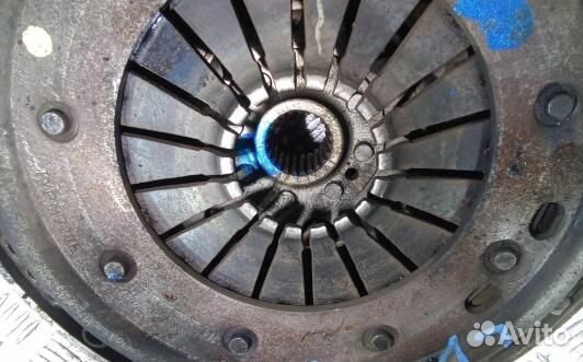 Маховик демпферный дизельный audi A4 B7 (LDN14A401