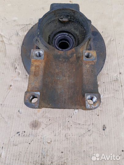 Поворотный кулак передний Peugeot J5