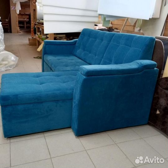 Диван