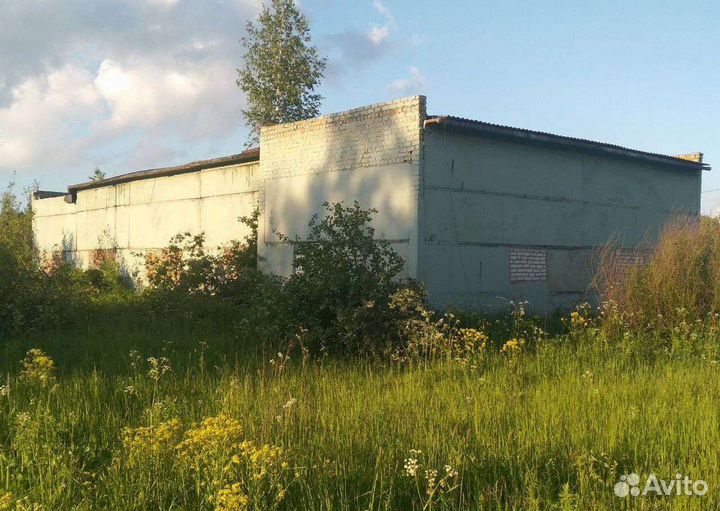 Плиты дорожные, стеновые, перекрытия б/у