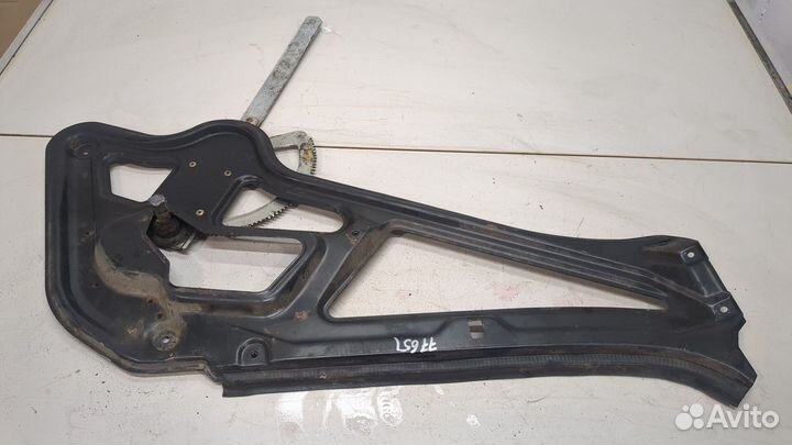 Стеклоподъемник механический Mercedes Sprinter, 2003