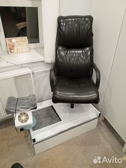 Педикюрное кресло