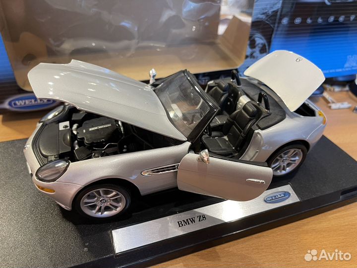 Welly BMW Z8 1/18
