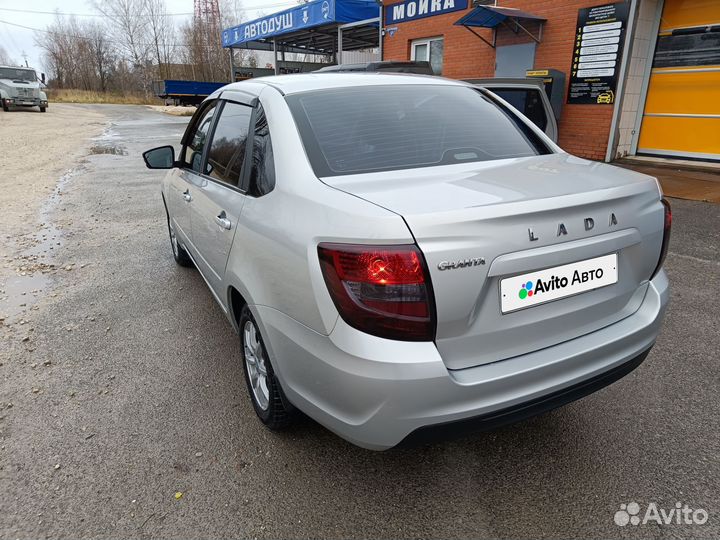 LADA Granta 1.6 МТ, 2022, 40 000 км