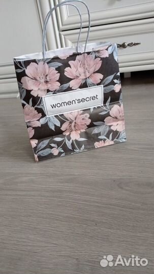 Пакеты Massimo Dutti, Reebok, Zara, WomenSecret