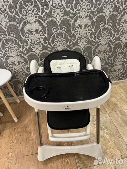 Tommy стульчик для кормления малыша