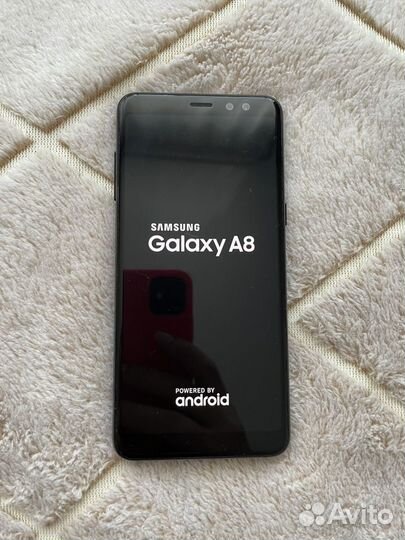 Samsung Galaxy A8 (2018), 4/32 ГБ