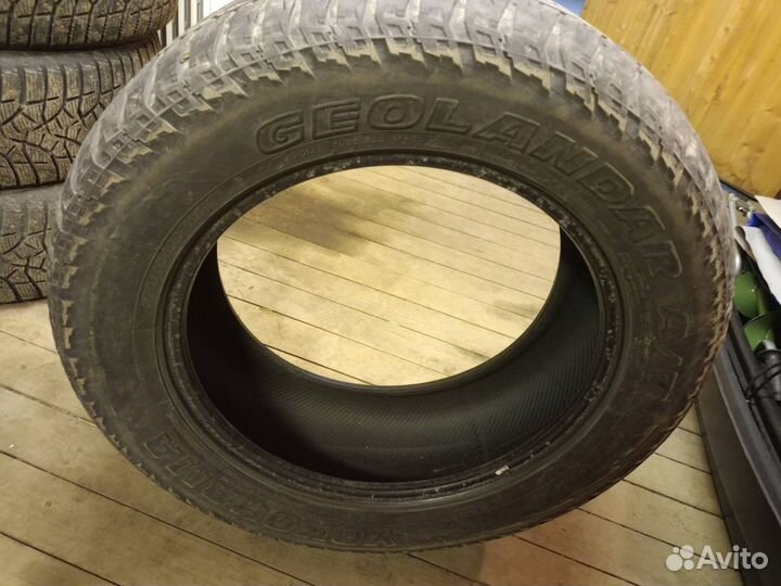 Yokohama Geolandar A/T G015 275/60 R20