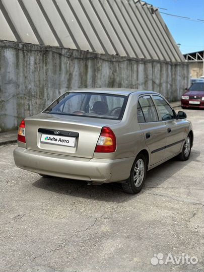 Hyundai Accent 1.5 AT, 2005, 200 000 км