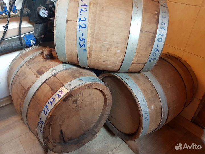 Деревянная бочка дубовая