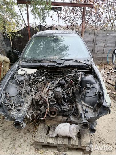 BMW 5 серия 2.2 МТ, 2000, битый, 430 000 км