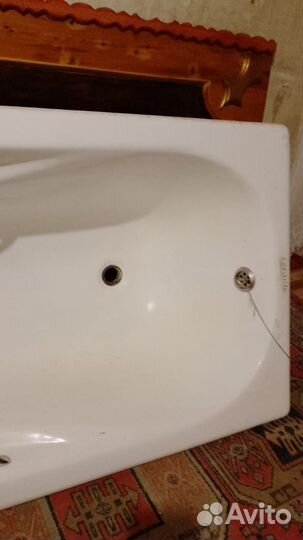 Ванна чугунная