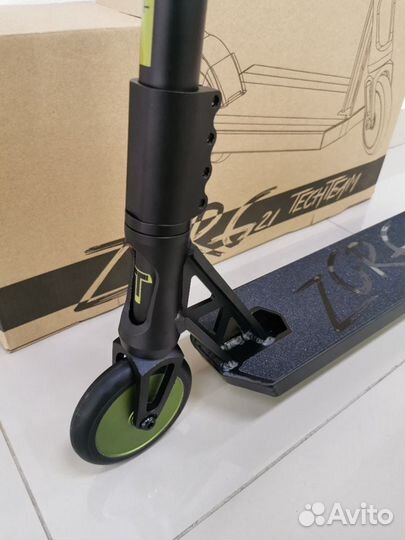 Самокат трюковой Tech Team Zorg 21 Green Новый