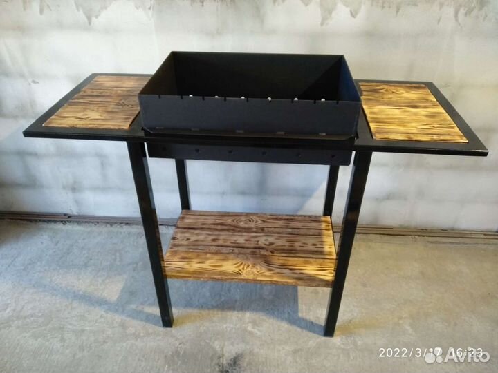 Мангал с подставкой