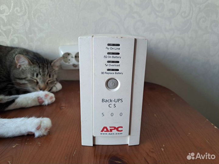 Ибп бесперебойник APC BK500-RS
