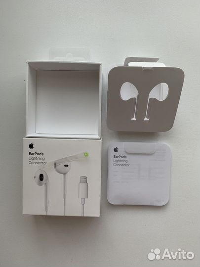 Коробка от наушников earpods