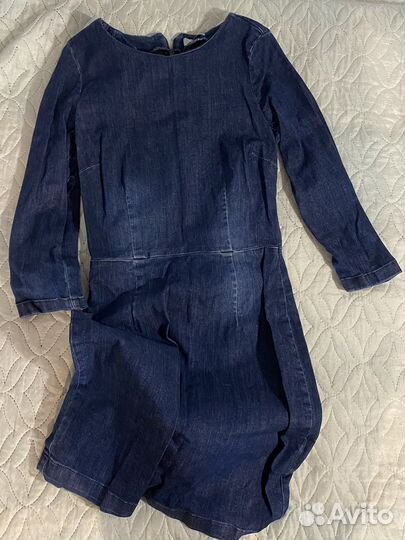 Пакет с женскими вещами