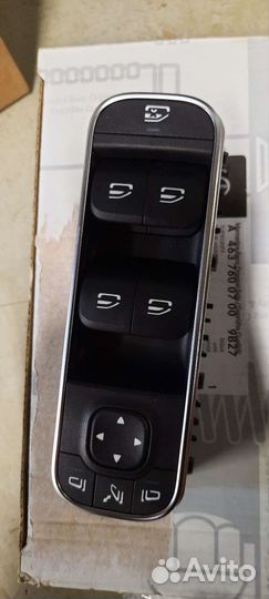 Блок кнопок стеклоподъемника A16790501019051