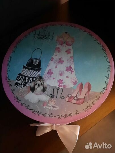 Коробка подарочная, шкатулка, круглая коробка