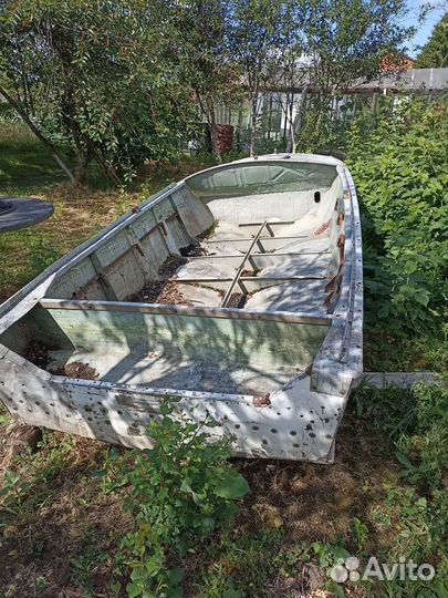 Алюминиевая лодка бу
