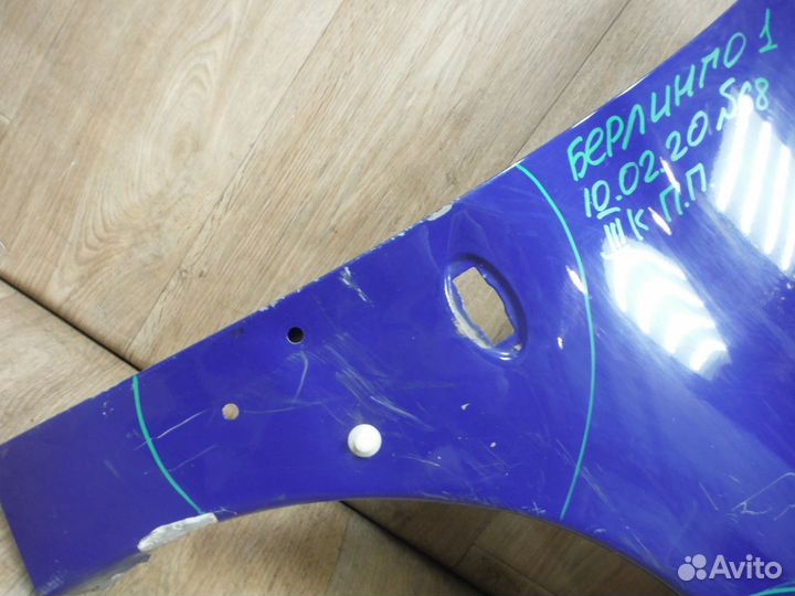 Крыло переднее правое (№68) Citroen Berlingo 2005